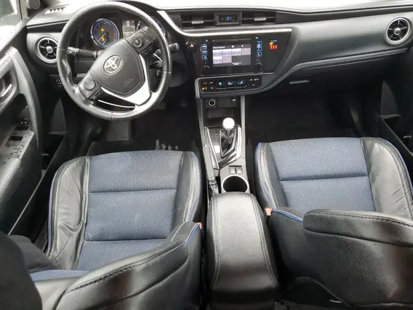 5YFBURHE1KP882726 2019 TOYOTA COROLLA - Image 8