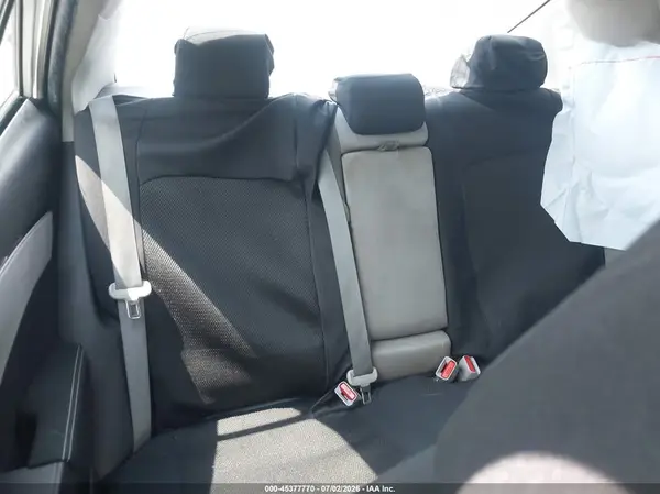 5YFBURHE1KP883391 2019 TOYOTA COROLLA - Image 8