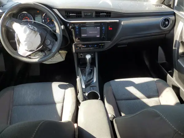 5YFBURHE1KP890440 2019 TOYOTA COROLLA - Image 8