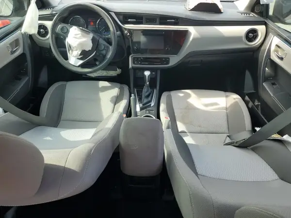 5YFBURHE1KP892687 2019 TOYOTA COROLLA - Image 8