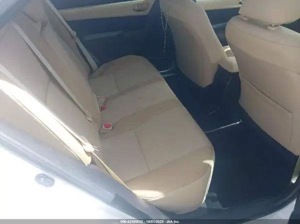 5YFBURHE1KP893452 2019 TOYOTA COROLLA - Image 8