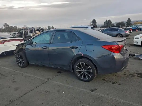 5YFBURHE1KP894780 2019 TOYOTA COROLLA - Image 2