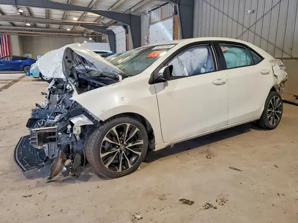 5YFBURHE1KP903719 2019 TOYOTA COROLLA - Image 1