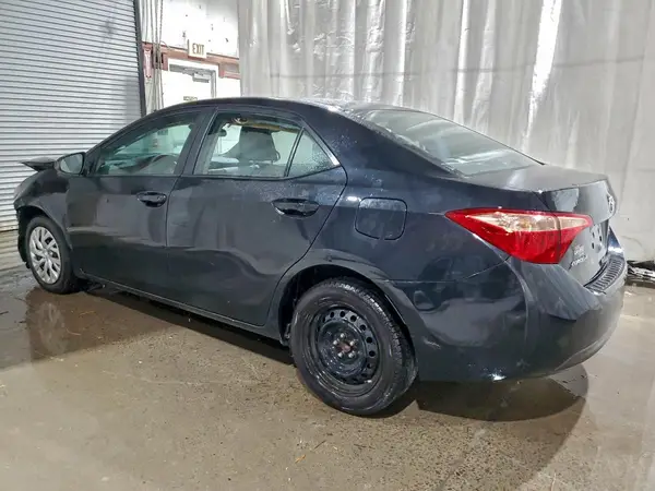 5YFBURHE1KP906684 2019 TOYOTA COROLLA - Image 2