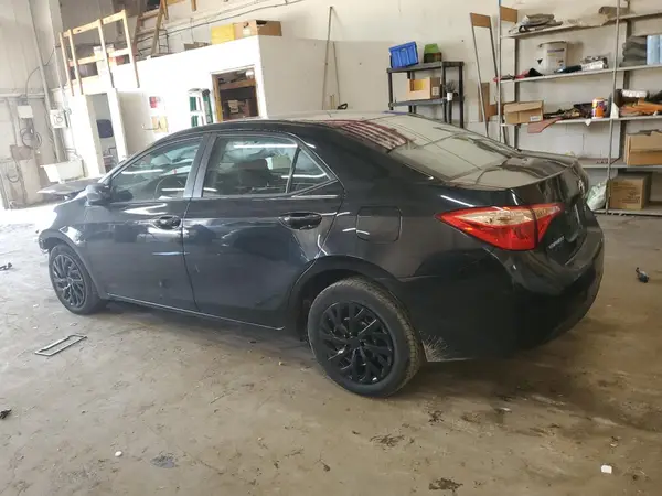 5YFBURHE1KP906832 2019 TOYOTA COROLLA - Image 2