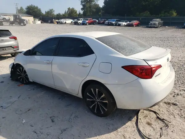5YFBURHE1KP907012 2019 TOYOTA COROLLA - Image 2