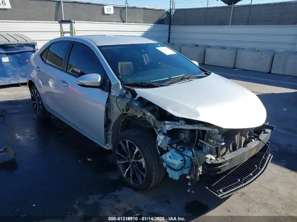 5YFBURHE1KP909844 2019 TOYOTA COROLLA - Image 1