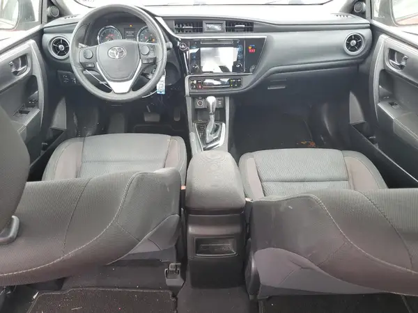 5YFBURHE1KP910833 2019 TOYOTA COROLLA - Image 8