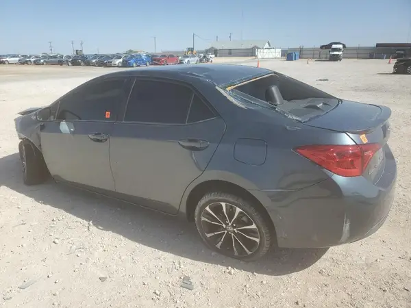 5YFBURHE1KP913893 2019 TOYOTA COROLLA - Image 2