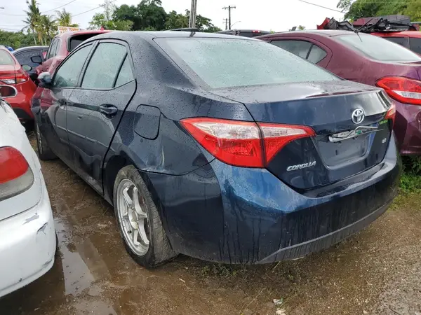 5YFBURHE1KP916048 2019 TOYOTA COROLLA - Image 2