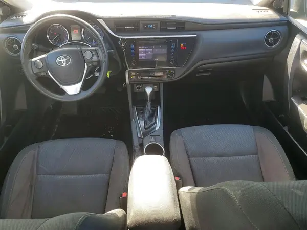 5YFBURHE1KP917040 2019 TOYOTA COROLLA - Image 8