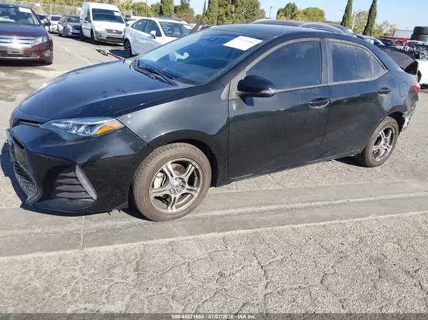 5YFBURHE1KP917703 2019 TOYOTA COROLLA - Image 2