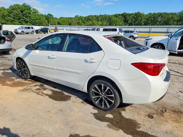 5YFBURHE1KP920505 2019 TOYOTA COROLLA - Image 2