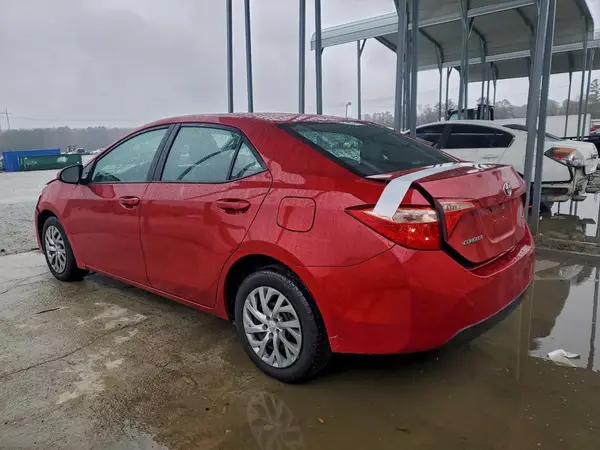 5YFBURHE1KP920679 2019 TOYOTA COROLLA - Image 2