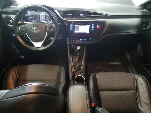 5YFBURHE1KP921685 2019 TOYOTA COROLLA - Image 8