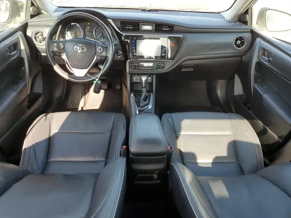 5YFBURHE1KP922156 2019 TOYOTA COROLLA - Image 8