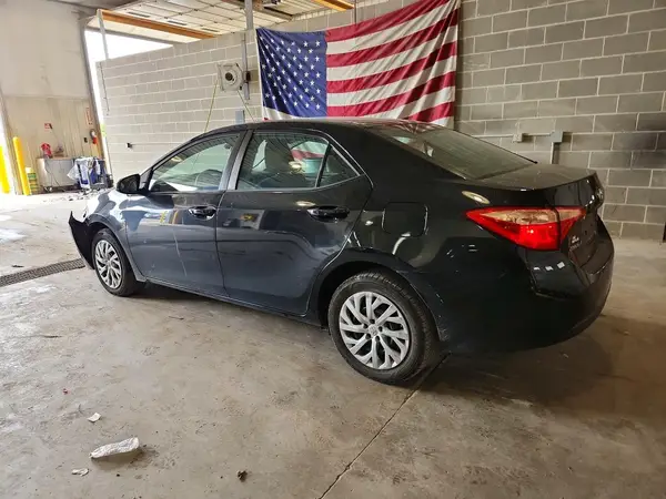 5YFBURHE1KP925221 2019 TOYOTA COROLLA - Image 2