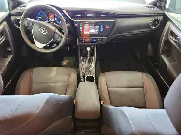 5YFBURHE1KP925221 2019 TOYOTA COROLLA - Image 8
