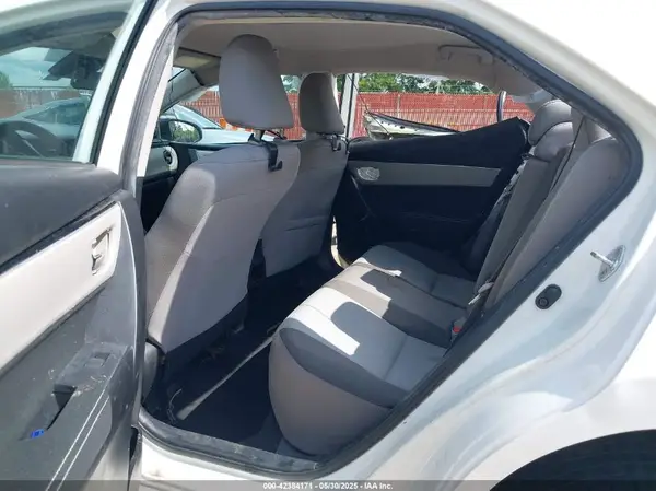 5YFBURHE1KP927213 2019 TOYOTA COROLLA - Image 8