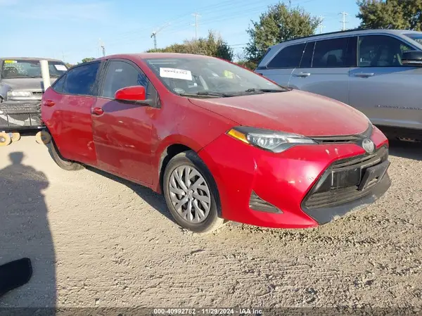 5YFBURHE1KP930659 2019 TOYOTA COROLLA - Image 1