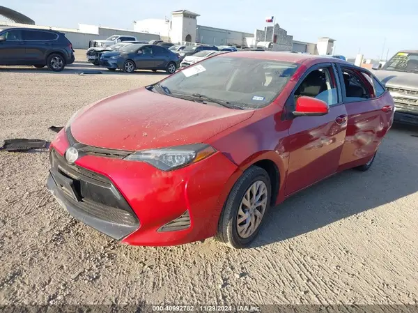 5YFBURHE1KP930659 2019 TOYOTA COROLLA - Image 2
