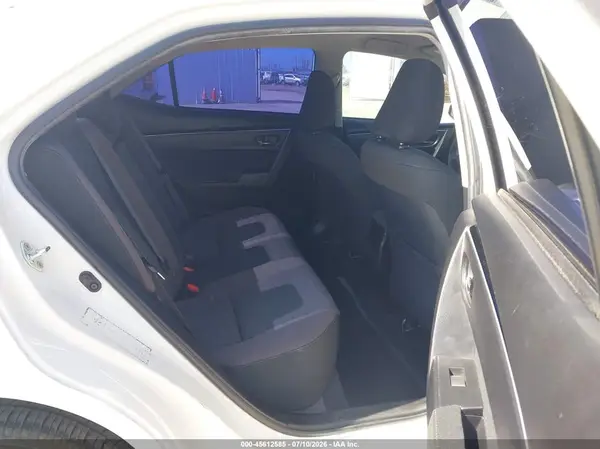5YFBURHE1KP931195 2019 TOYOTA COROLLA - Image 8