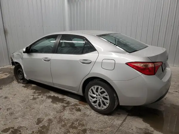 5YFBURHE1KP932203 2019 TOYOTA COROLLA - Image 2