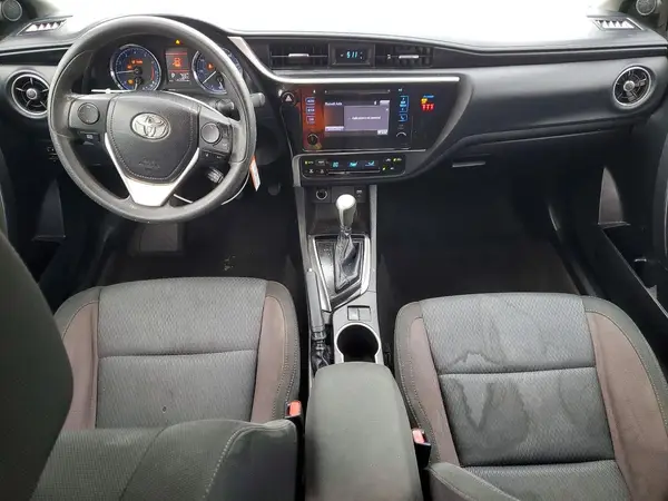 5YFBURHE1KP933139 2019 TOYOTA COROLLA - Image 8