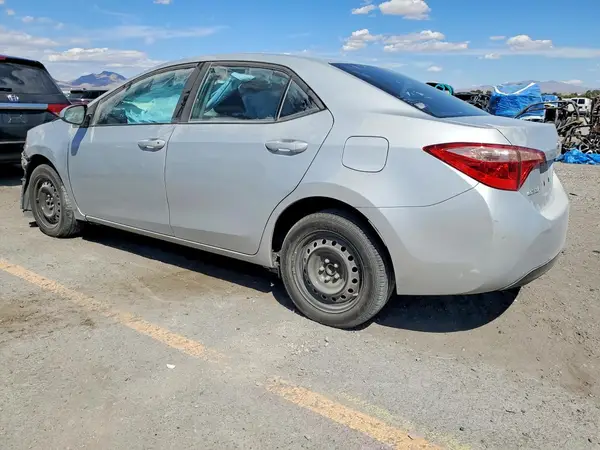 5YFBURHE1KP935148 2019 TOYOTA COROLLA - Image 2