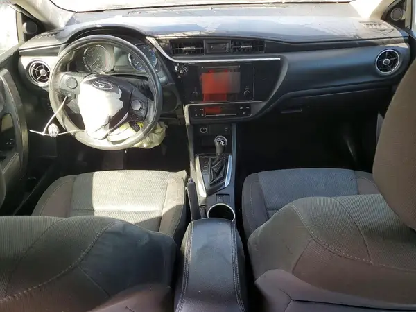 5YFBURHE1KP935148 2019 TOYOTA COROLLA - Image 8