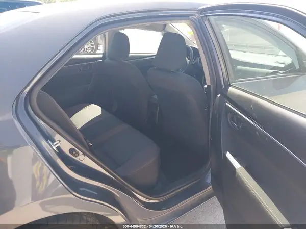 5YFBURHE1KP936140 2019 TOYOTA COROLLA - Image 8