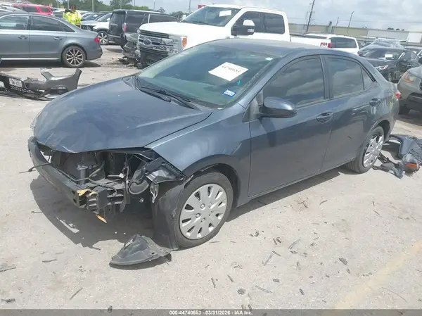 5YFBURHE1KP939037 2019 TOYOTA COROLLA - Image 2