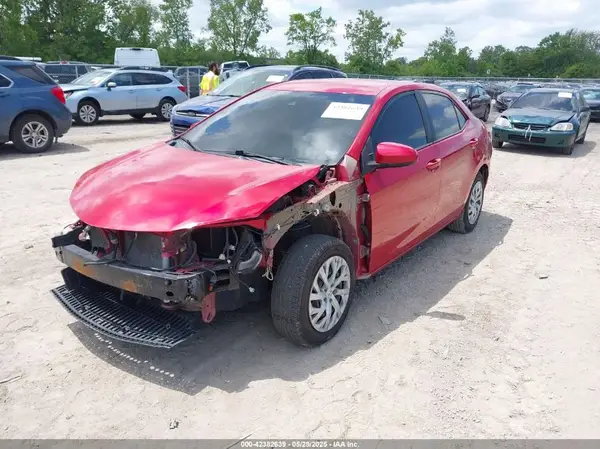 5YFBURHE1KP939832 2019 TOYOTA COROLLA - Image 2