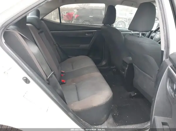 5YFBURHE1KP940043 2019 TOYOTA COROLLA - Image 8