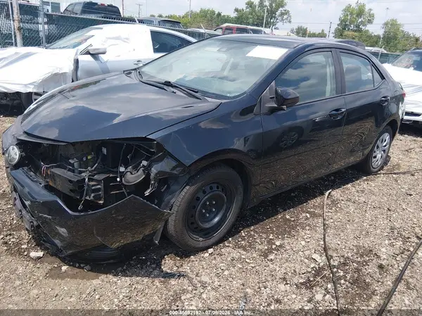 5YFBURHE1KP940091 2019 TOYOTA COROLLA - Image 2
