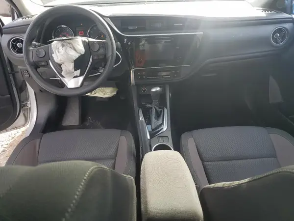5YFBURHE1KP942343 2019 TOYOTA COROLLA - Image 8