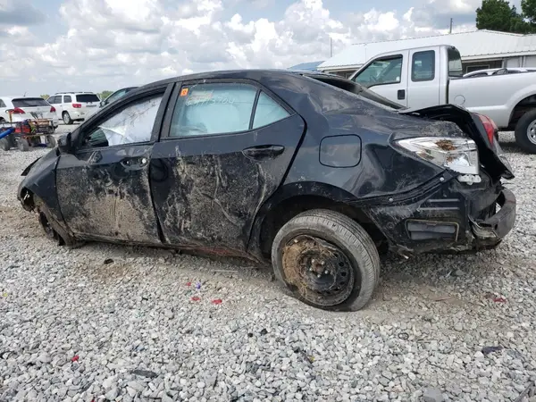 5YFBURHE1KP944464 2019 TOYOTA COROLLA - Image 2