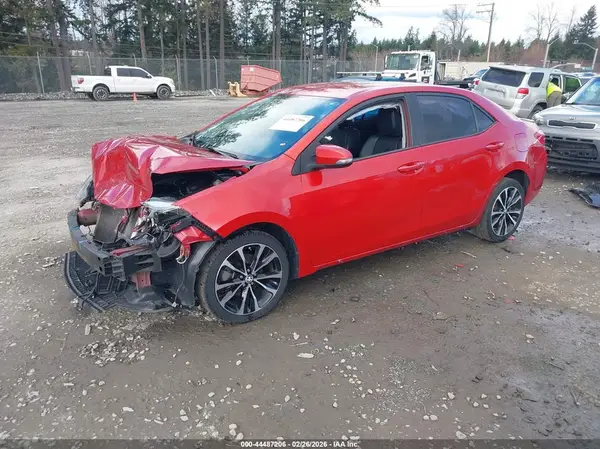 5YFBURHE1KP945212 2019 TOYOTA COROLLA - Image 2
