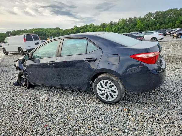 5YFBURHE1KP949115 2019 TOYOTA COROLLA - Image 2