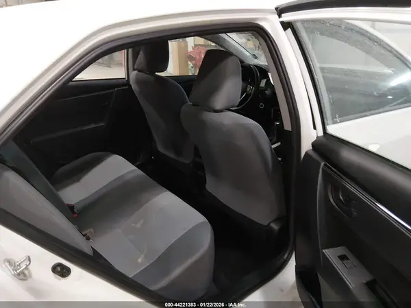 5YFBURHE1KP949891 2019 TOYOTA COROLLA - Image 8