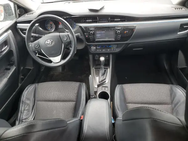 5YFBURHE2GP366172 2016 TOYOTA COROLLA - Image 8