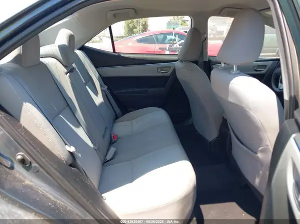 5YFBURHE2GP366401 2016 TOYOTA COROLLA - Image 8