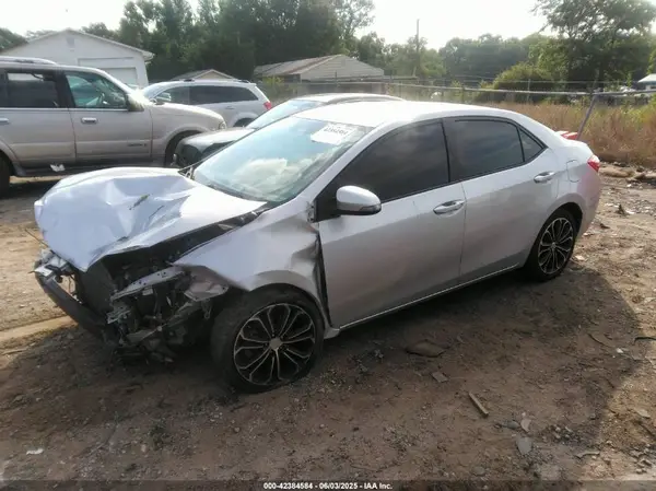 5YFBURHE2GP373106 2016 TOYOTA COROLLA - Image 2