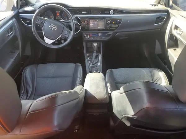 5YFBURHE2GP373588 2016 TOYOTA COROLLA - Image 8