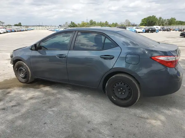 5YFBURHE2GP373803 2016 TOYOTA COROLLA - Image 2
