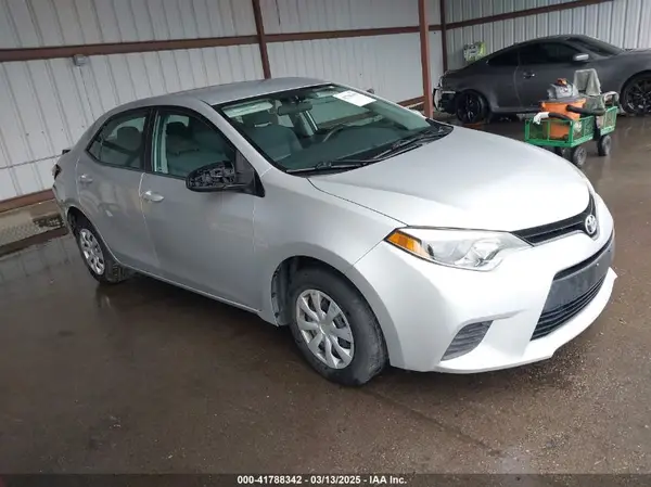 5YFBURHE2GP377432 2016 TOYOTA COROLLA - Image 1