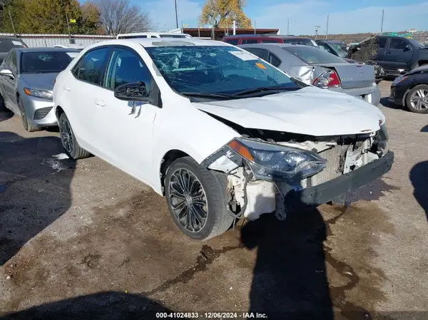 5YFBURHE2GP379486 2016 TOYOTA COROLLA - Image 1