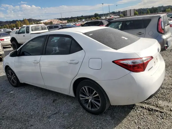 5YFBURHE2GP384803 2016 TOYOTA COROLLA - Image 2