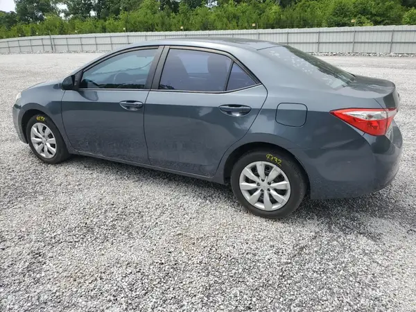 5YFBURHE2GP388270 2016 TOYOTA COROLLA - Image 2