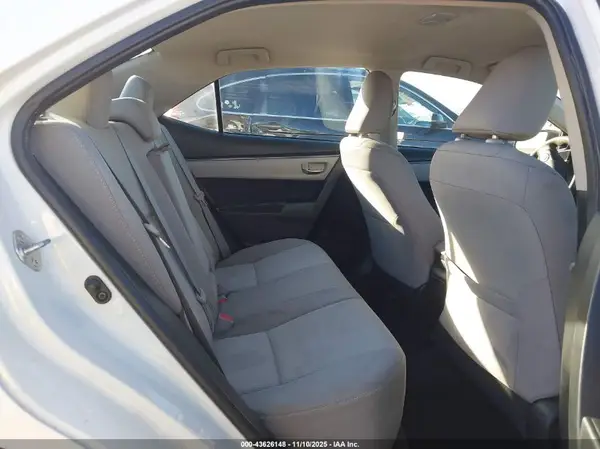 5YFBURHE2GP390410 2016 TOYOTA COROLLA - Image 8